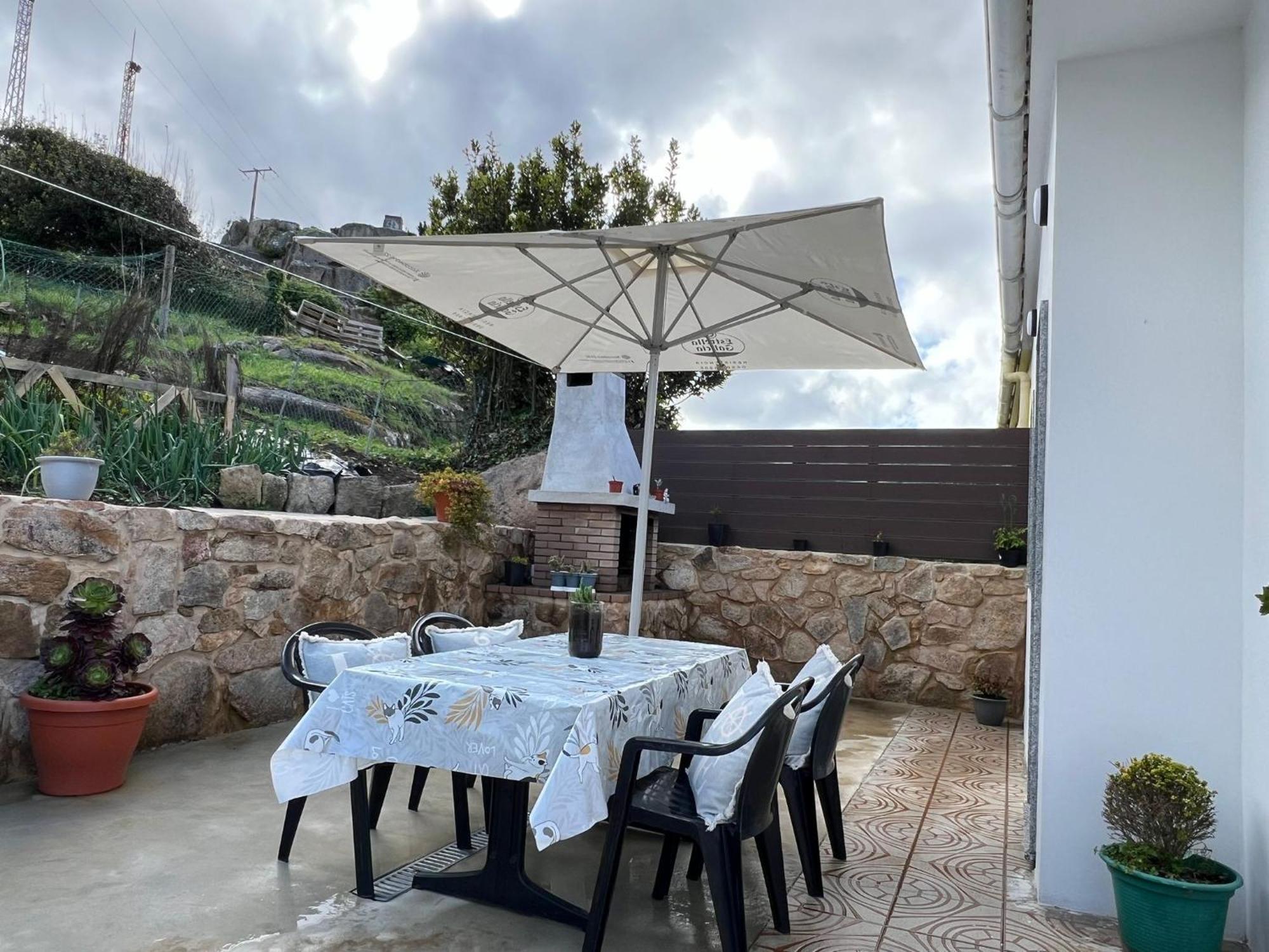 O Cobijo De Elva Villa Arou Exteriör bild