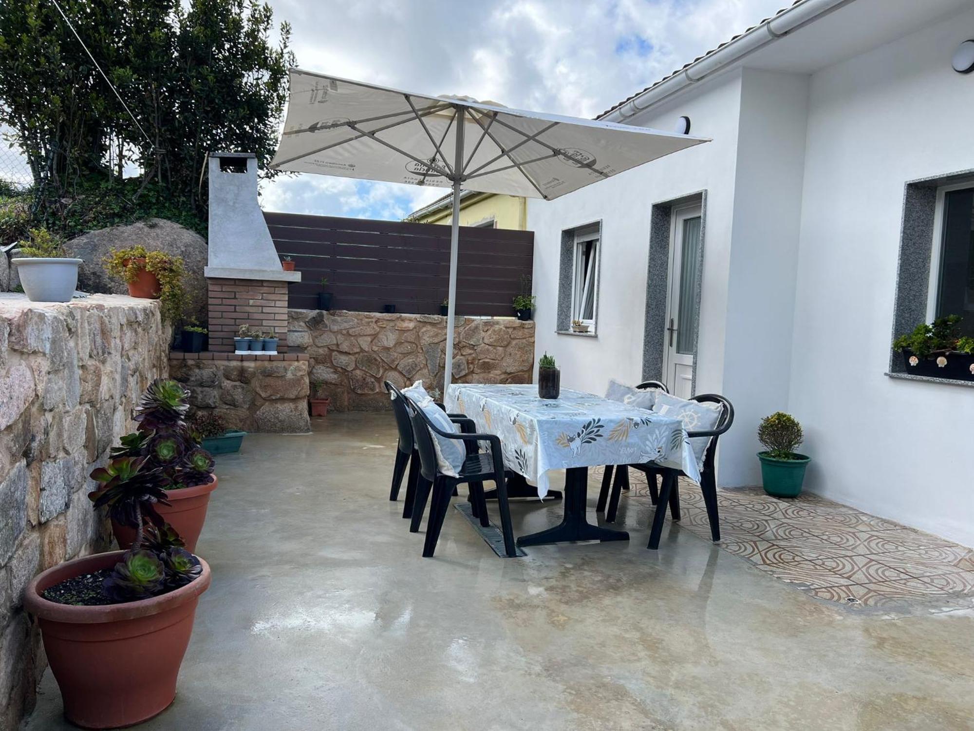 O Cobijo De Elva Villa Arou Exteriör bild
