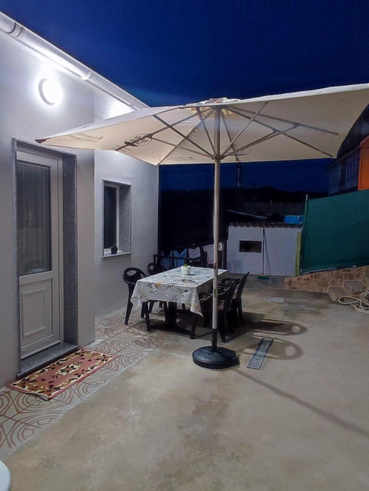 O Cobijo De Elva Villa Arou Exteriör bild